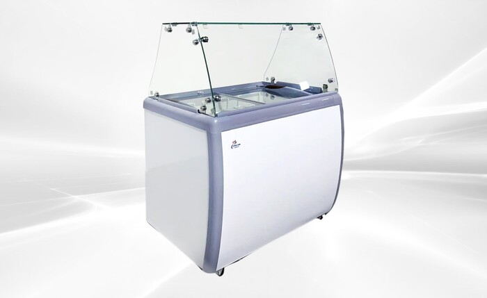 40 Inch Dipping Cabinet With Flat Glass Sneeze Guard Freezer Rental for rent in Sunset, TX