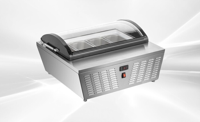 4 Pan Curved Glass Cover Gelato Ice Cream Display Freezer Rental for rent in Cornish, UT