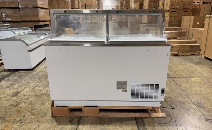 68 ins Gelato Ice Cream Cabinet Freezer Rental for rent in Cuney, TX