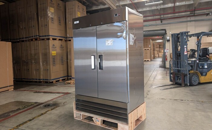 Commercial Reach In 2 Door Freezer Rental for rent in Arrowsmith, IL