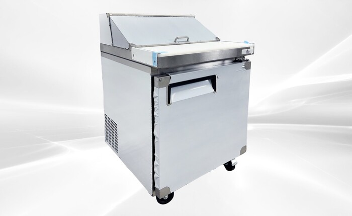 Sandwich Prep Table 28 Inch Refrigerator Rental for rent in Haskell, TX