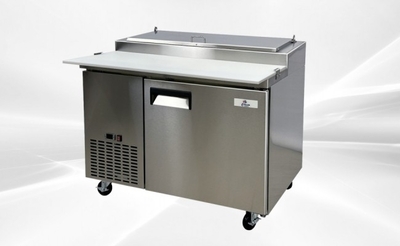 Pizza Prep Table Refrigerator 50 Inch Rental for rent in Pendleton, TX