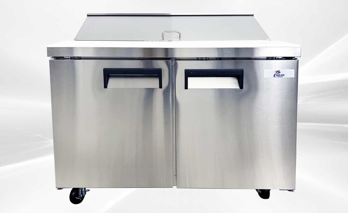 Sandwich Prep Table 48 Inch Refrigerator Rental for rent in Poth, TX