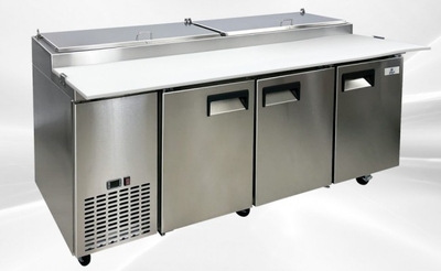 Pizza Prep Table Refrigerator 92 Inch Rental for rent in Utopia, TX