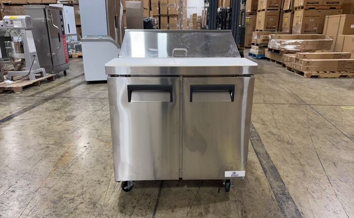 Sandwich Prep Table 36 Ins Refrigerator Rental for rent in Sumner, WA