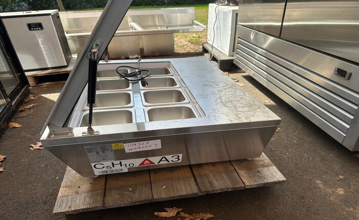 32 ins Counter top Sandwich Prep Table Rental for rent in Laurel, DE